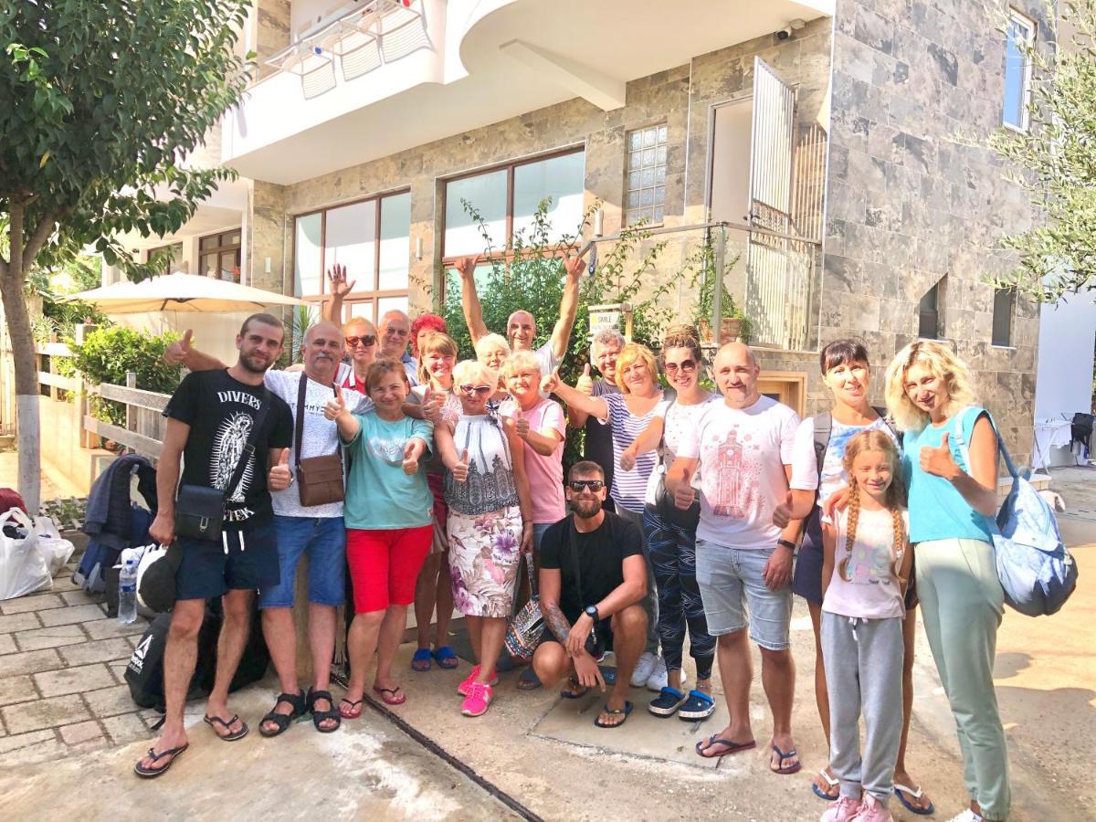 Visi Apartments Ksamil Buitenkant foto