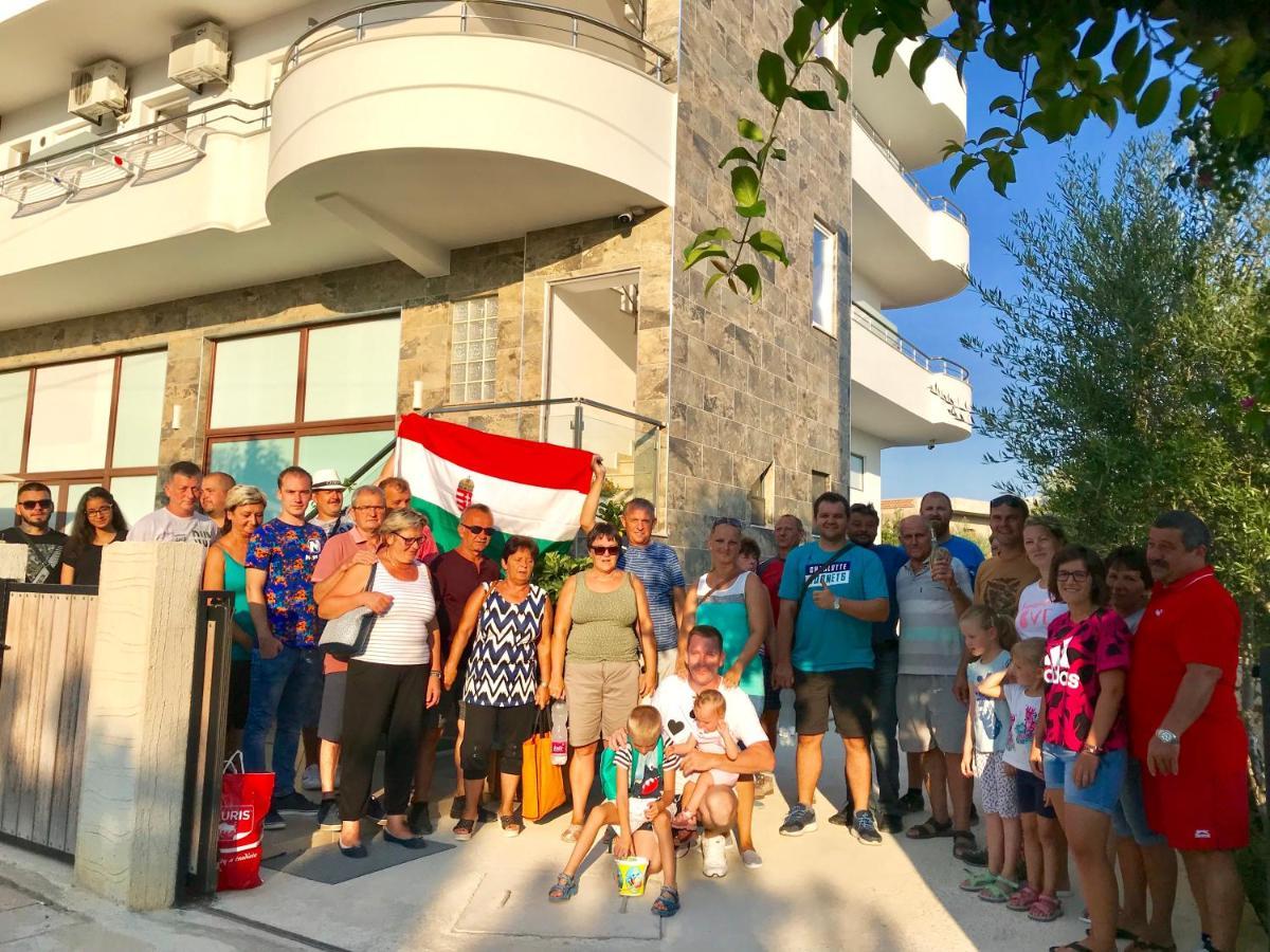 Visi Apartments Ksamil Buitenkant foto