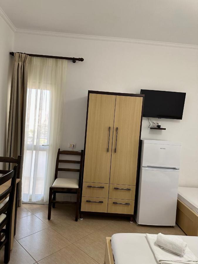 Visi Apartments Ksamil Buitenkant foto