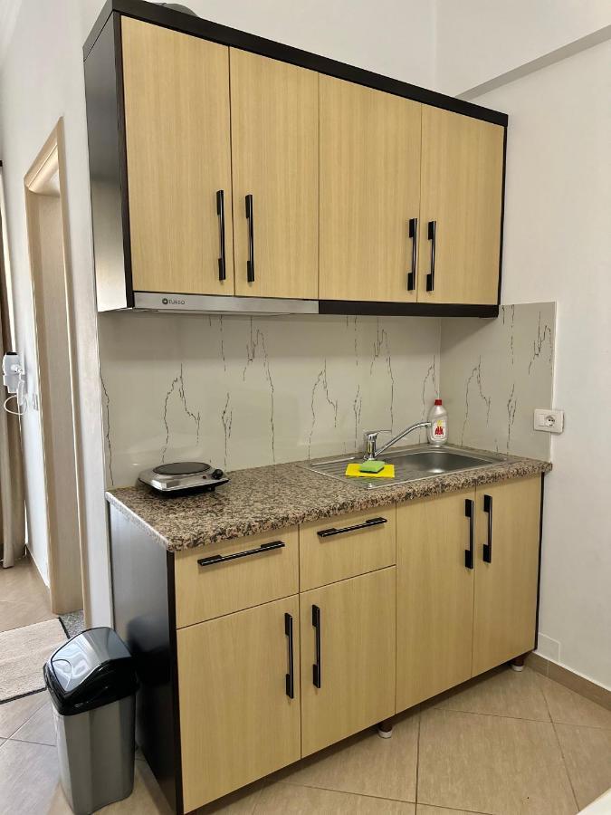 Visi Apartments Ksamil Buitenkant foto