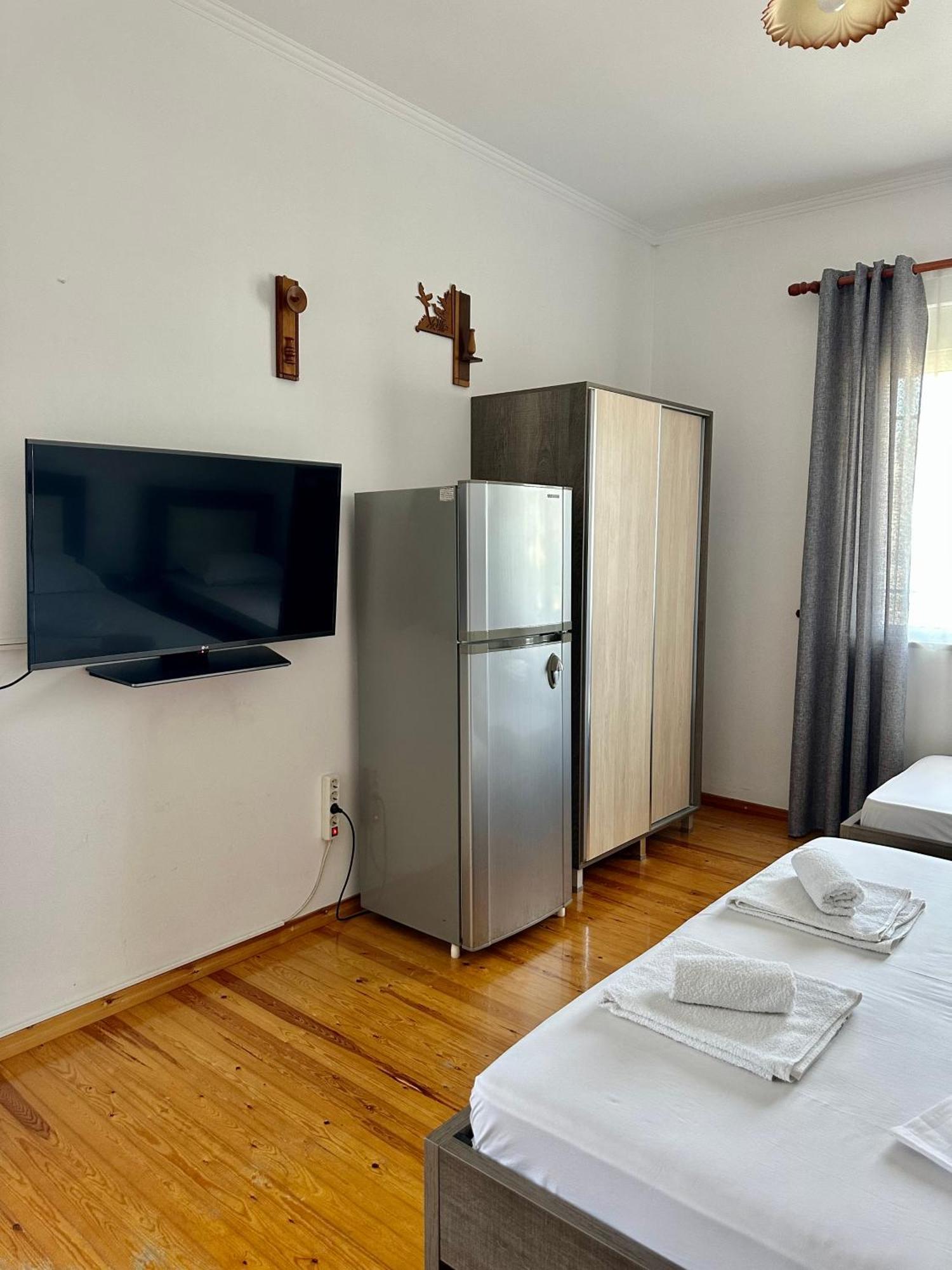 Visi Apartments Ksamil Buitenkant foto