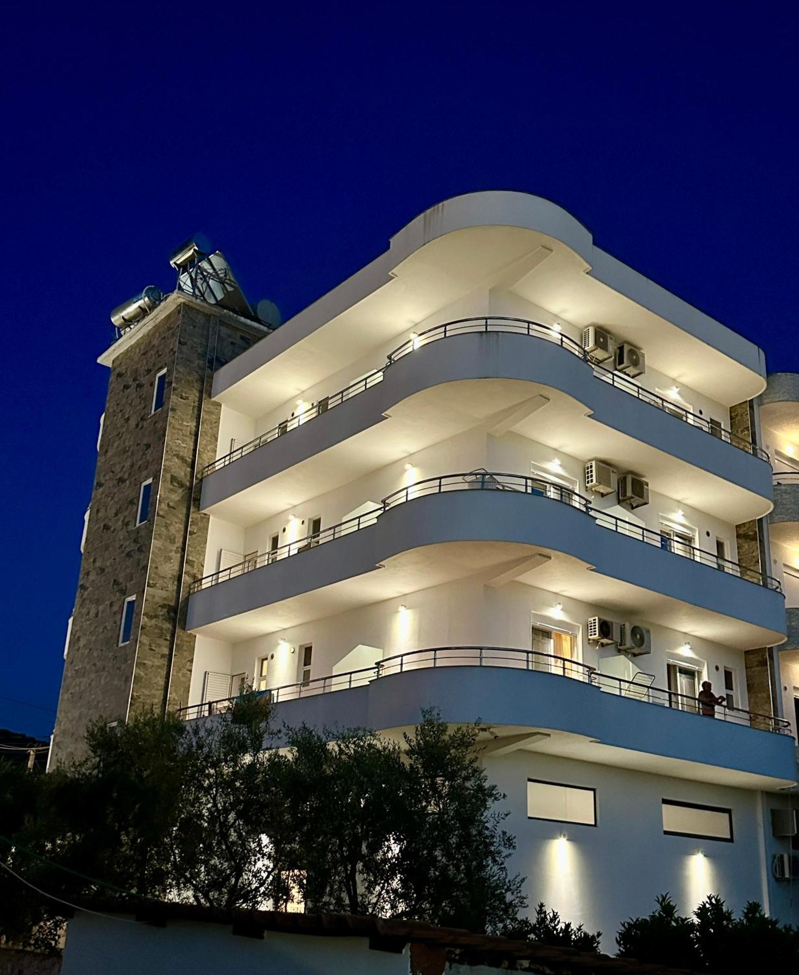 Visi Apartments Ksamil Buitenkant foto