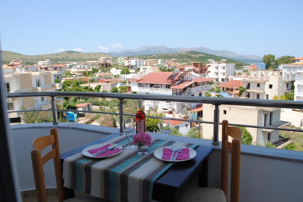 Visi Apartments Ksamil Buitenkant foto